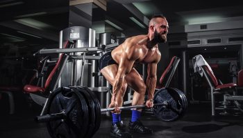 ¿Cómo ganar fuerza en el peso muerto?