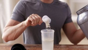 ¿Qué pasa si dejo de tomar creatina y sigo entrenando?